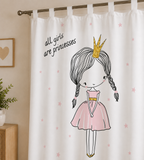 Nahaufnahme von der Gardine Vorhang Fertiggardine Prinzessin Glow in the dark 140 x 160 cm