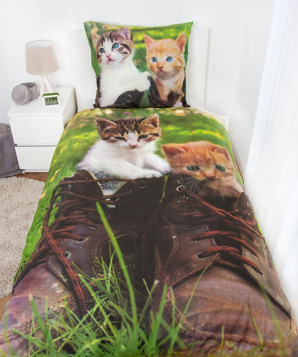 Cat in a Shoe Bedding Set, 2-Piece, Kitten Size, 135x200 cm (80x80 cm)