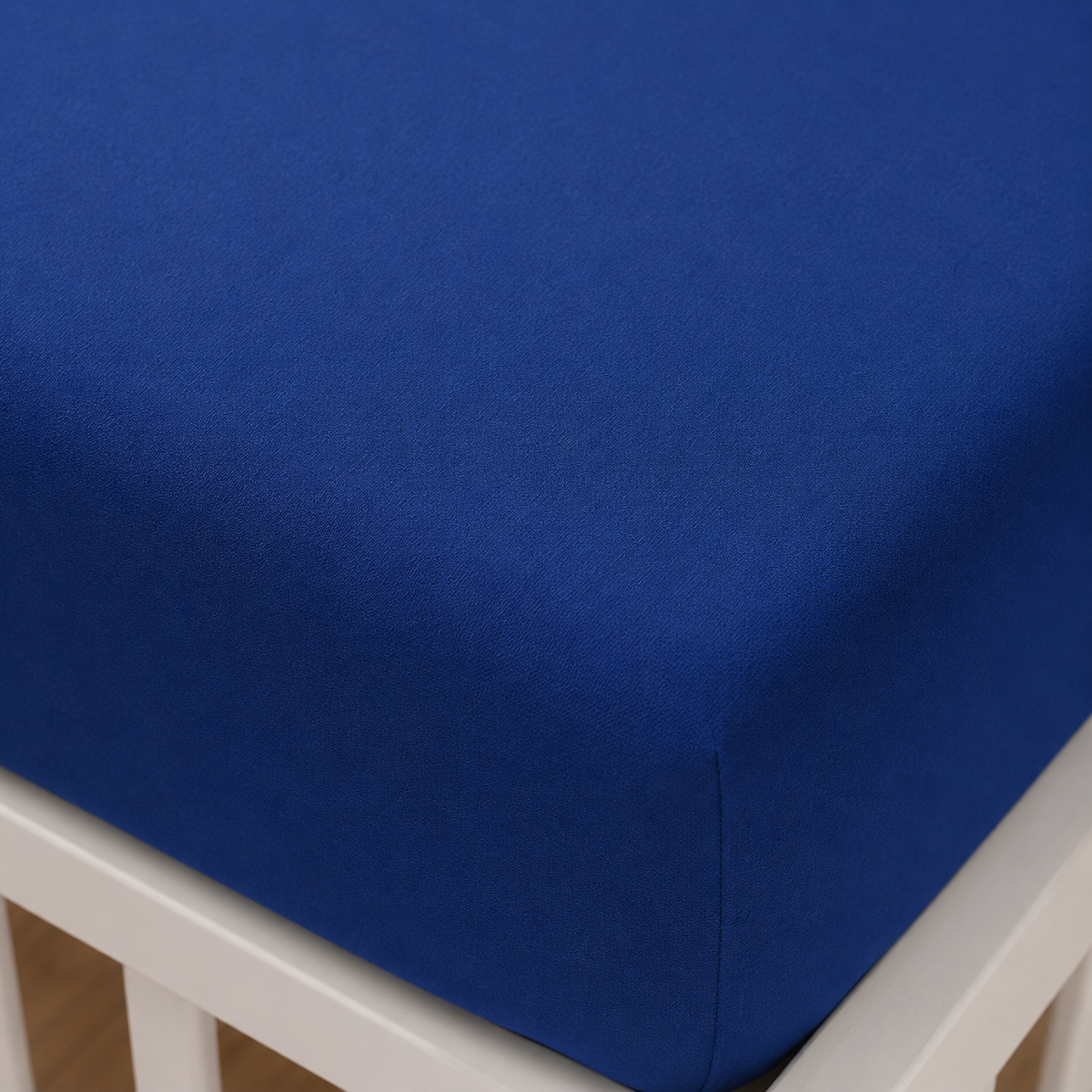 Nahaufnahme einer Ecke vom 2er Set Baby Jersey Spannbetttuch 60x120 cm - 70x140 cm Blau Baumwolle