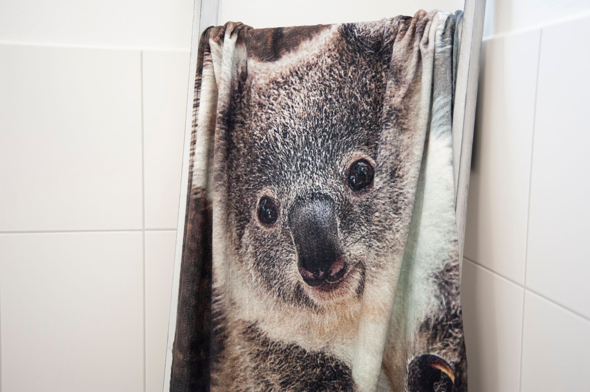 Velourstuch Duschtuch Badetuch Strandtuch mit Koala 75 x 150cm