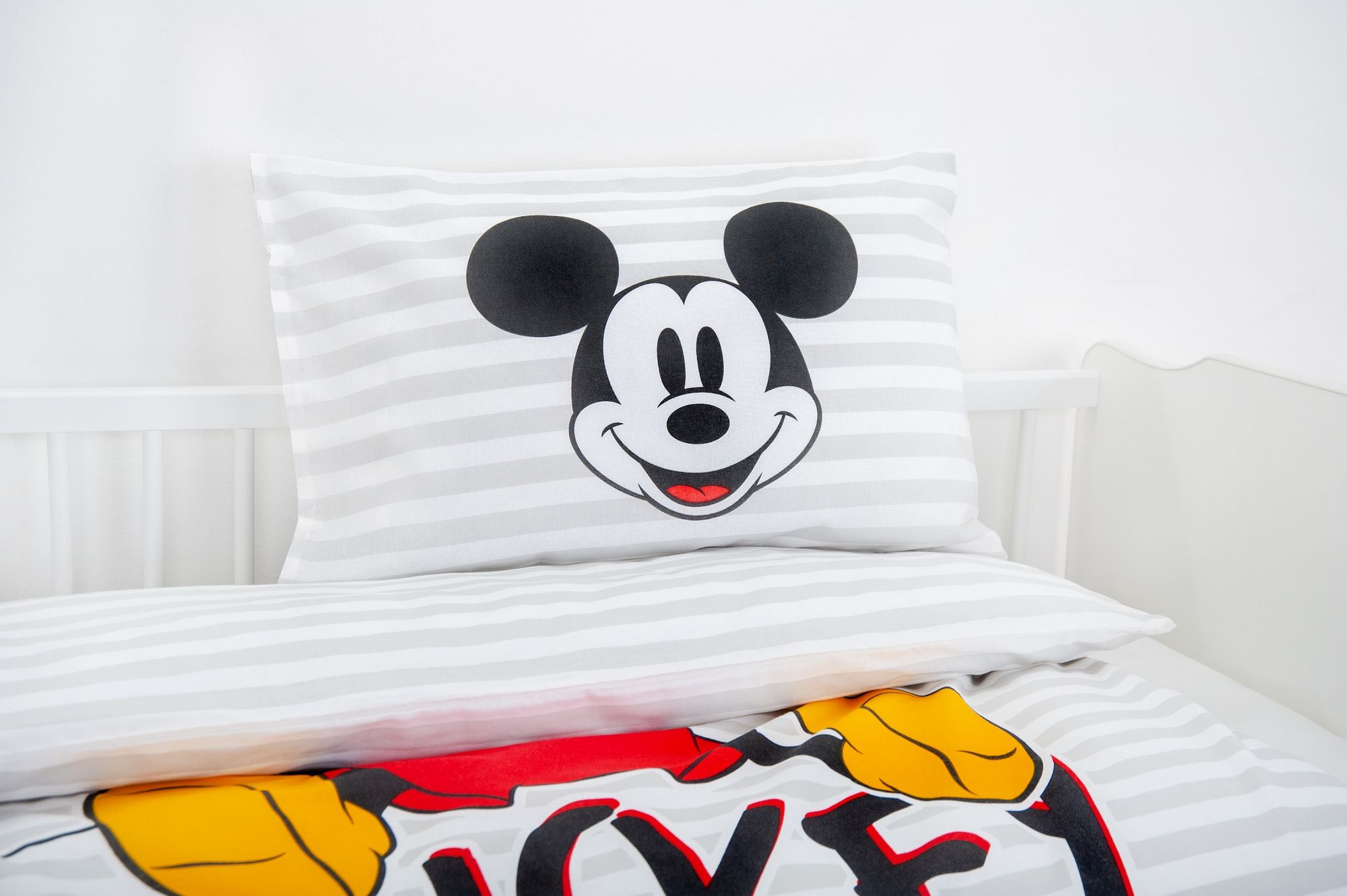 Disney Mickey Baby Bettwäsche 40 x 60 und 100 x 135 cm