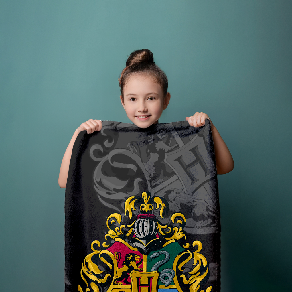 Harry Potter Hogwarts Duschtuch Strandtuch Badetuch  70 x 140 cm