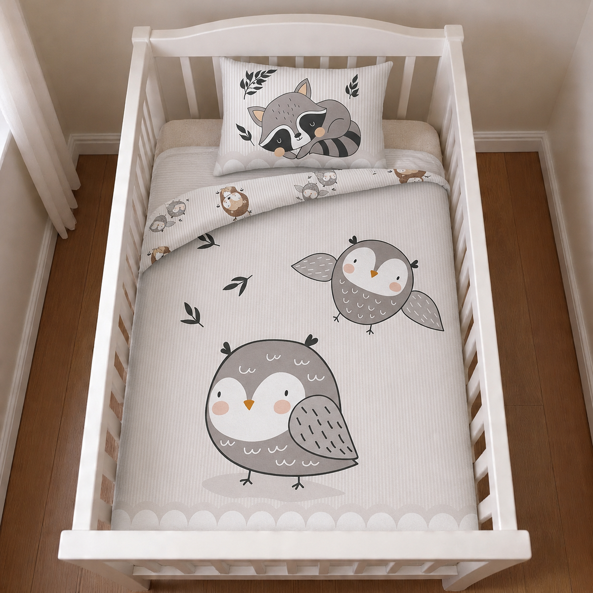 Ansicht aus der Vogelperspektive auf Eule Baby Bettwäsche Wendebettwäsche 100x135 cm + 40x60 cm Baumwolle