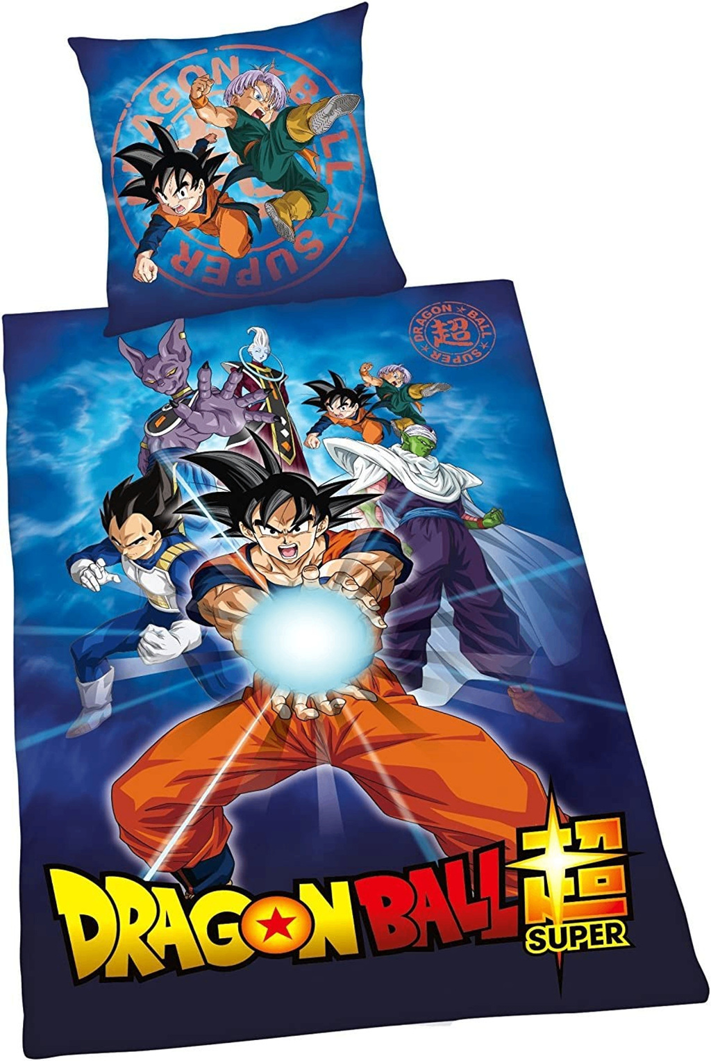 Freigestellte Produktansicht der Vorderseite vom Dragonball Wende Bettwäsche-Set 135x200 cm + 80x80 cm 100% Baumwolle
