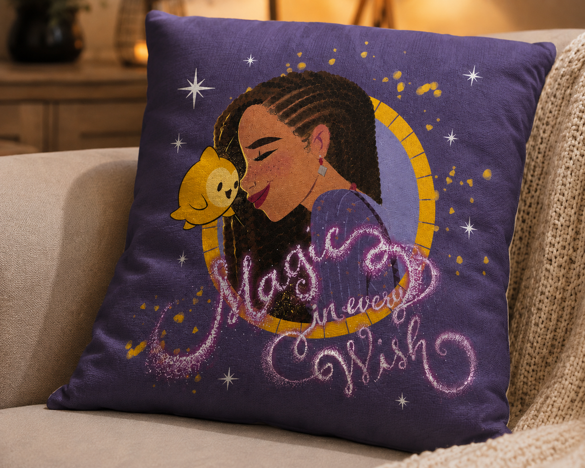 Ambiente Aufnahme von der Vorderseite vom Disney Wish Kuschelkissen Dekokissen 35 x 35 cm
