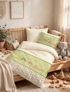 Baby Fein Biber Bettwäsche Tiere Safari 100x135 + 40x60 cm Flanell in einem mediterranen Kinderzimmer