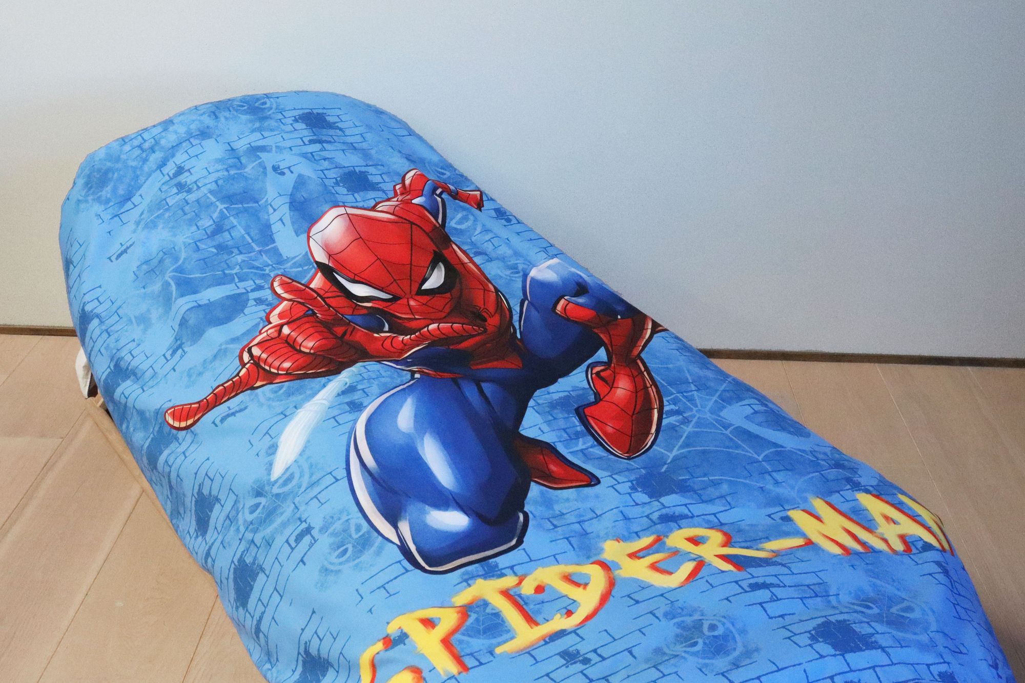 Marvel Spider-Man Wende-Bettwäsche Set "Action" 135x200cm 80x80cm