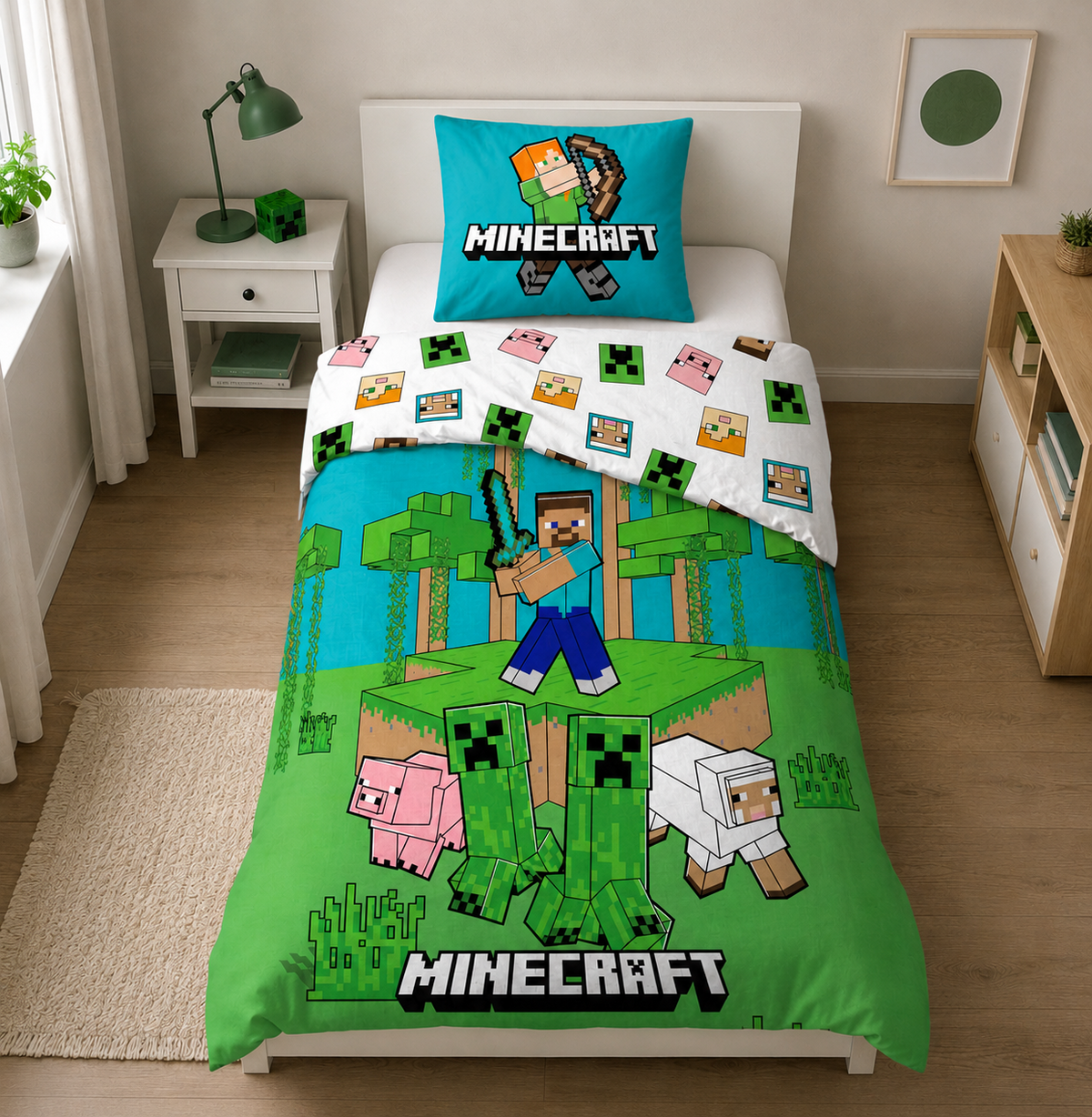 Ambiente Aufnahme vom Minecraft Bettwäsche-Set Jungle Explore 135x200cm + 80x80cm Baumwolle in einem Bett