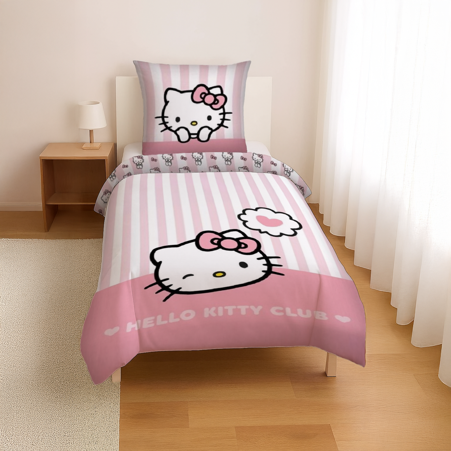 Hello Kitty Club Wende Bettwäsche Set 2tlg 135 x 200 cm / 80 x 80 cm