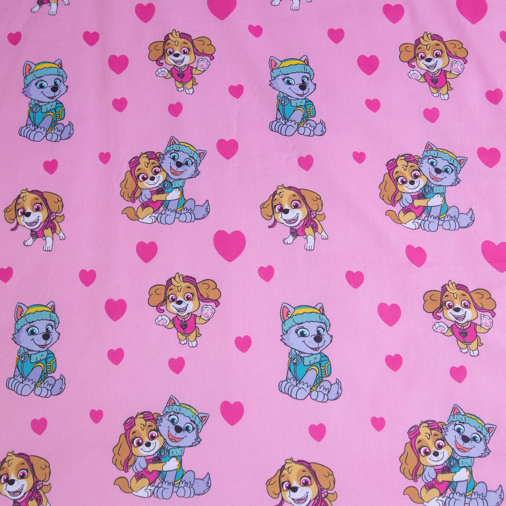 Nahaufnahme vom Design auf der Rückseite von der Paw Patrol Babybettwäsche Skye & Everest 100x135 cm 100% Baumwolle