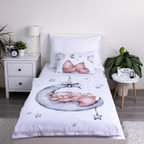 Babybettwäsche Set Teddy im Mond „Ribbon“ 100x135 cm 100% Baumwolle aufgezogen Vorderseite