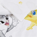 Herding Looney Tunes Baby Bettwäsche 2 tlg 100 x 135 cm 100% Baumwolle Nahaufnahme des Stoffs Bugs Bunny und Tweety sind zu sehen