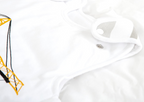 Herding babybest® Baustelle Ganzjahres-Schlafsack für Babys Baumwolle Nahaufnahme der geöffneten Druckknöpfe.
