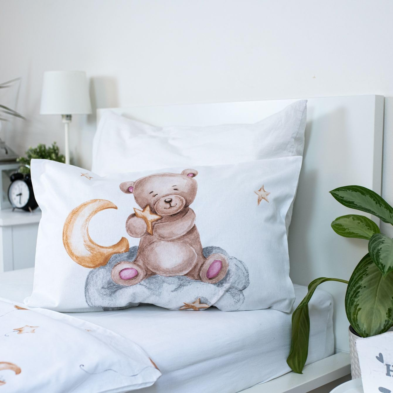 Baby Bettwäsche Teddy Mond & Stern-Ballons 100 x 135 cm 100% Baumwolle Kopfkissen und ein Teil des Bettbezugs.