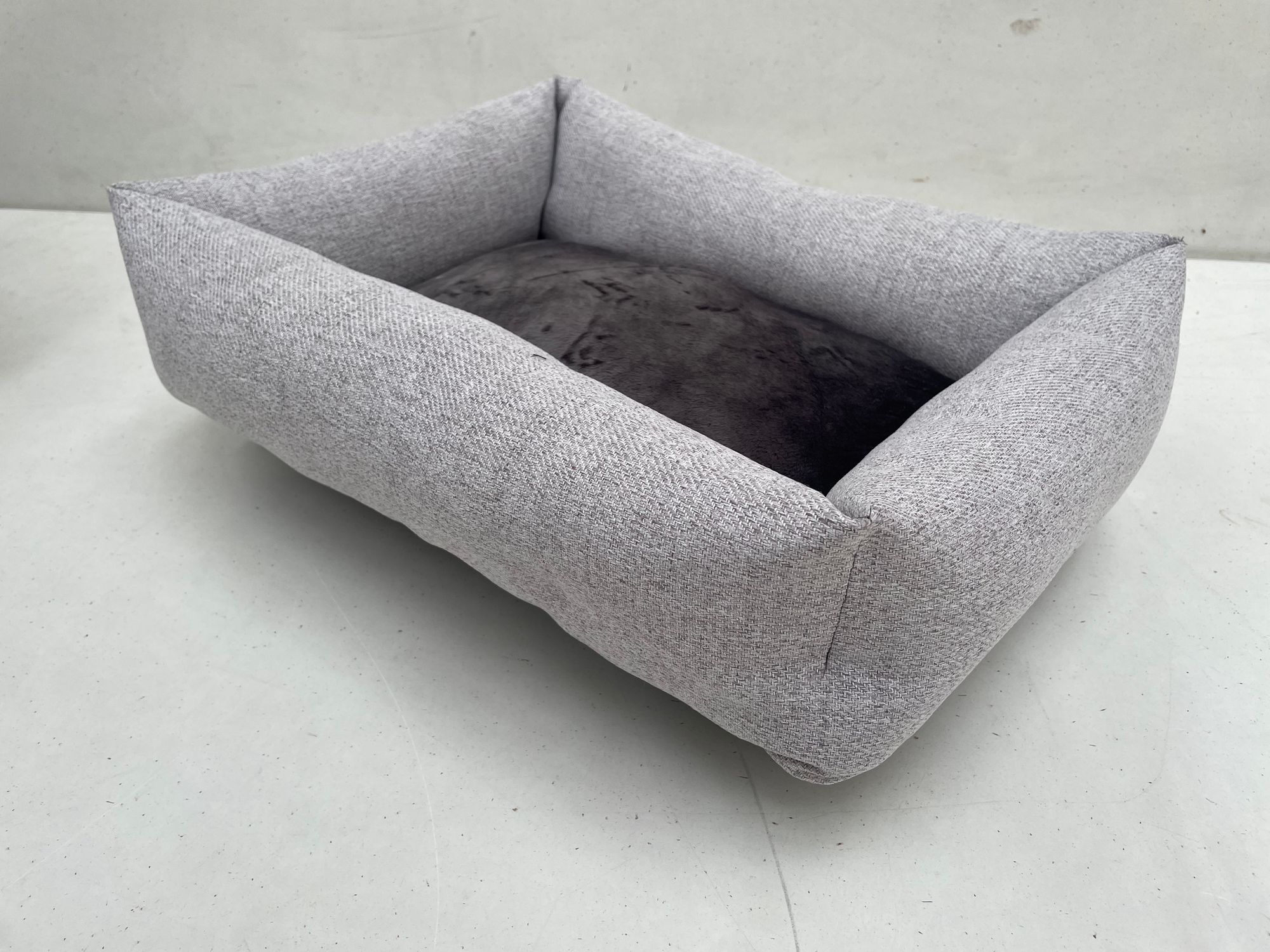 Hundebett Katzenbett / XL / Stone