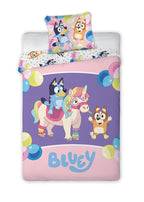Bluey Einhorn Baby Bettwäsche Set 2 tlg. 100x135 cm 40x60cm Baumwolle Motiv Vorderseite und ein Teil der Rückseite.
