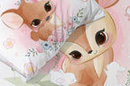 Baby Bettwäsche Set mit rosa Reh 2 tlg. 100x135 cm 100% Baumwolle Nahaufnahme vom Motiv.
