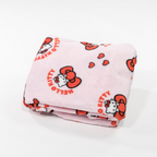 Hello Kitty Wohndecke Flauschdecke Kuscheldecke 110 x 150 cm zusammengefaltet