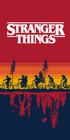 Frontalansicht des Stranger Things Badetuchs. Das Design präsentiert das minimalistische, weiße Originallogo der Serie auf einem dunkelgrau strukturierten Untergrund.
