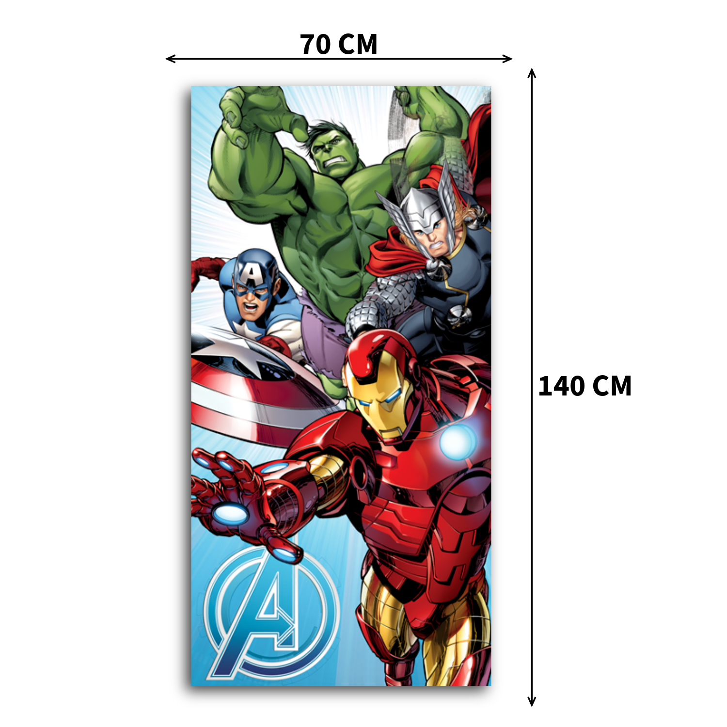 Marvel Avengers Badetuch mit Maßangaben (70 cm Breite, 140 cm Länge). Das Design zeigt die Charaktere Captain America, Iron Man, Thor und Hulk in dynamischen Posen auf einem blauen, grafisch gemusterten Hintergrund mit dem Avengers-Logo.