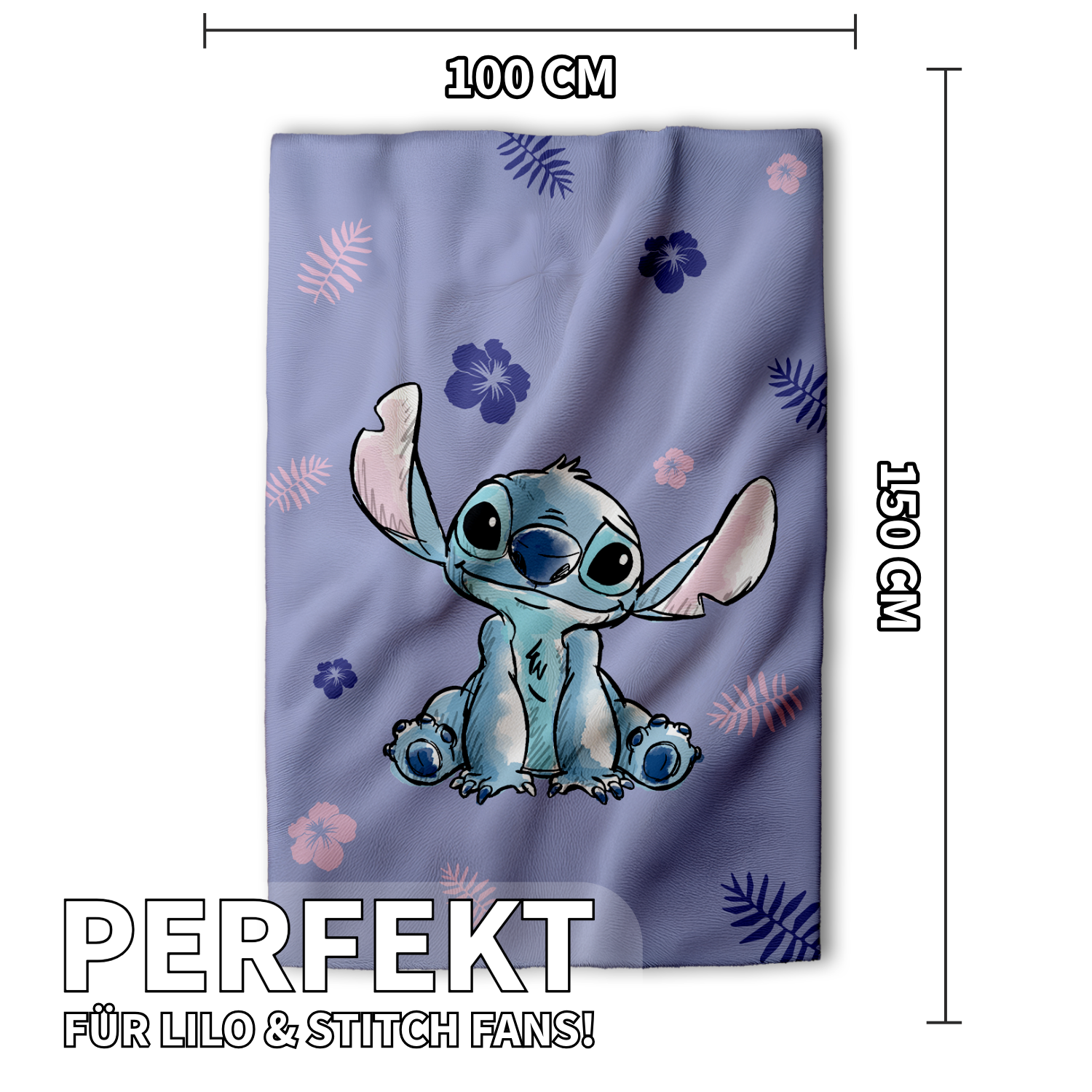 Disney Lilo und Stitch Flauschdecke mit eingeblendeten Maßangaben von 100 cm Breite und 150 cm Länge. Das Design zeigt den blauen Stitch sitzend auf einem lilafarbenen Hintergrund mit tropischen Hibiskusblüten.