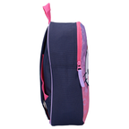 Seitenansicht eines dunkelblauen Kinder‑Rucksacks mit pinkem Reißverschluss, pinken Gurten und violetten Details, rosa Frontmuster und seitlicher Tasche.