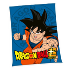 Detaillierte Produktansicht der blauen Dragon Ball Super Decke freigestellt auf weißem Hintergrund; das Design zeigt die Anime-Figur Son Goku in Kampfpose und den markanten Logo-Schriftzug.