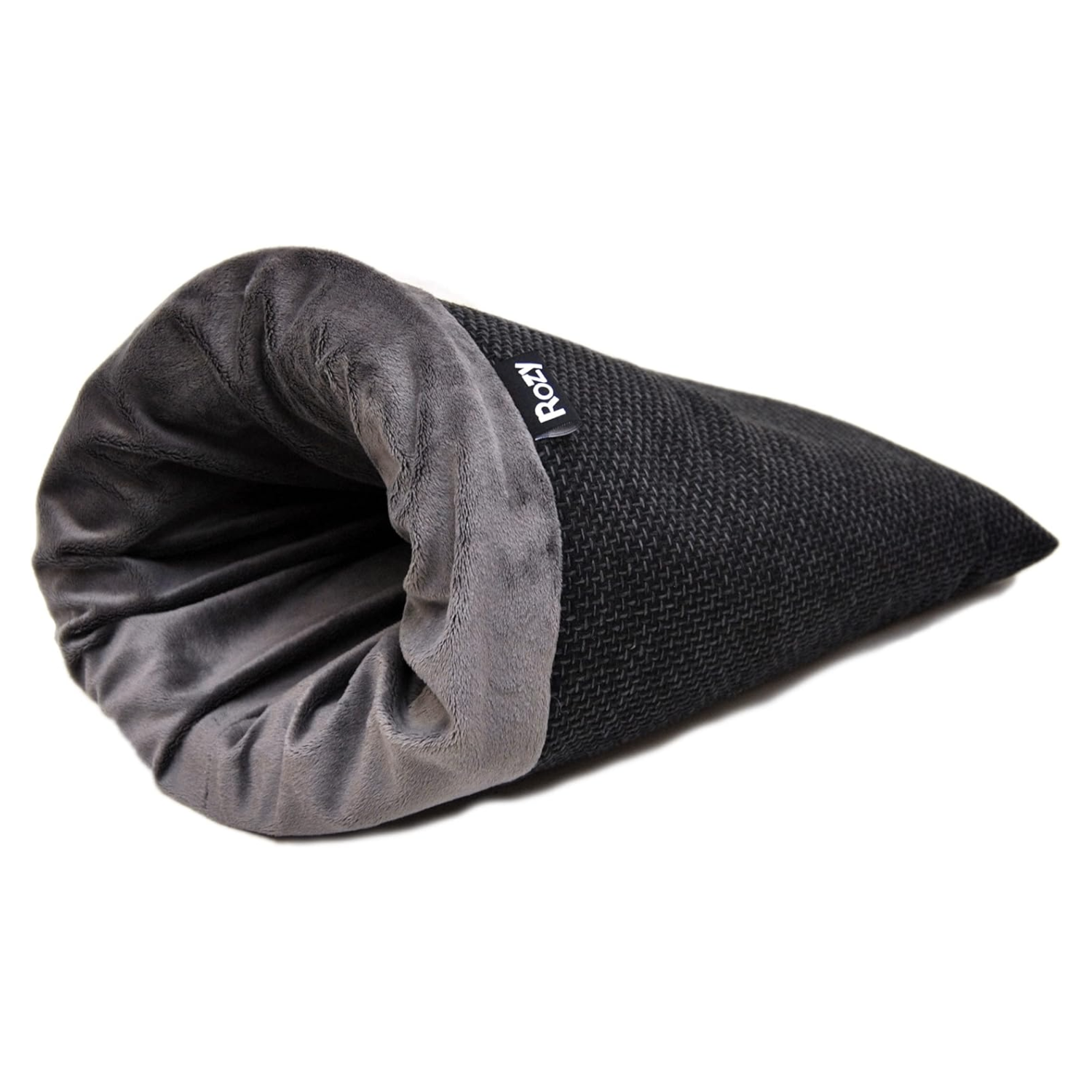 Freigestellte Produktansicht: Dunkelgrauer, kegelförmiger Kleintier-Kuschelsack Rozy mit weichem, hellgrauem Plüschfutter.