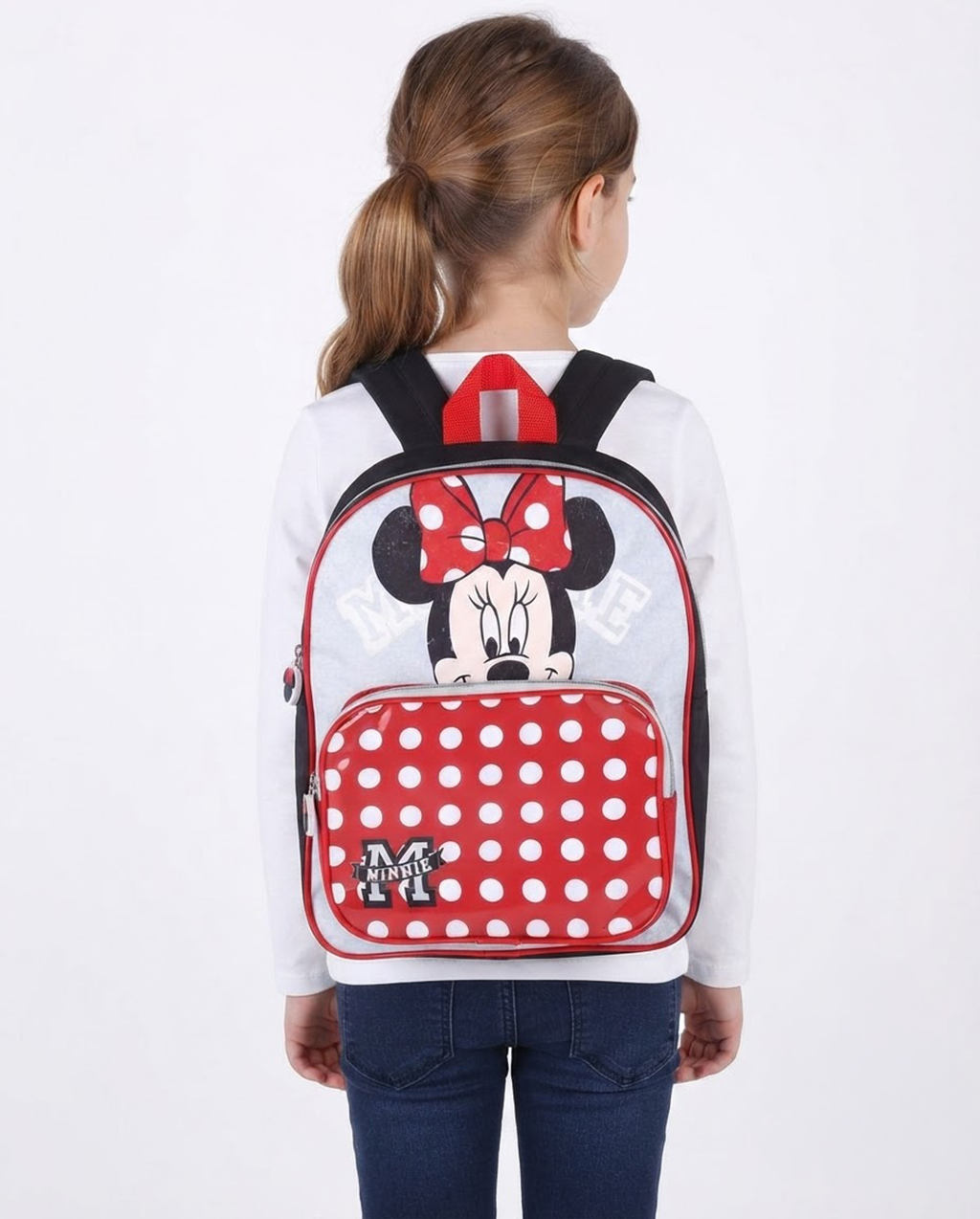 Disney Minnie Mouse Rucksack für Kinder Mädchen Vorschule Kindergarten auf dem Rücken eines Mädchens
