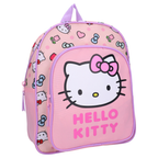 Schräge Frontansicht des rosa Hello Kitty Sweet Charm Rucksacks vor weißem Hintergrund.