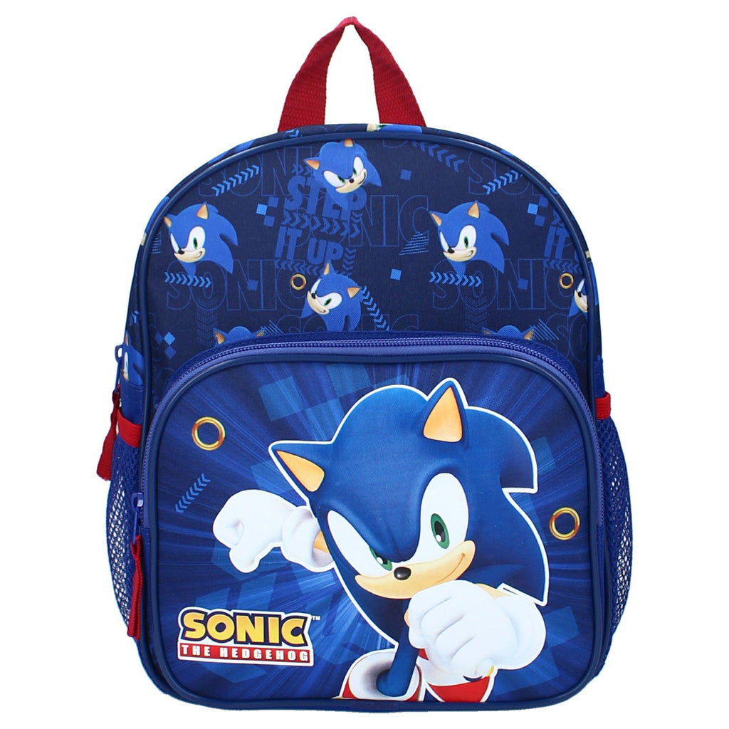 Vorderansicht des blauen Sonic-Kinderrucksacks mit roter Trageschlaufe, Vortasche mit Sonic-Print und rotem Reißverschlussband.