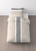 Ambiente Aufnahme vom Polycotton-Biber-Bettwäsche Set Streifen 135x200 + 80x80 cm 2-teilig