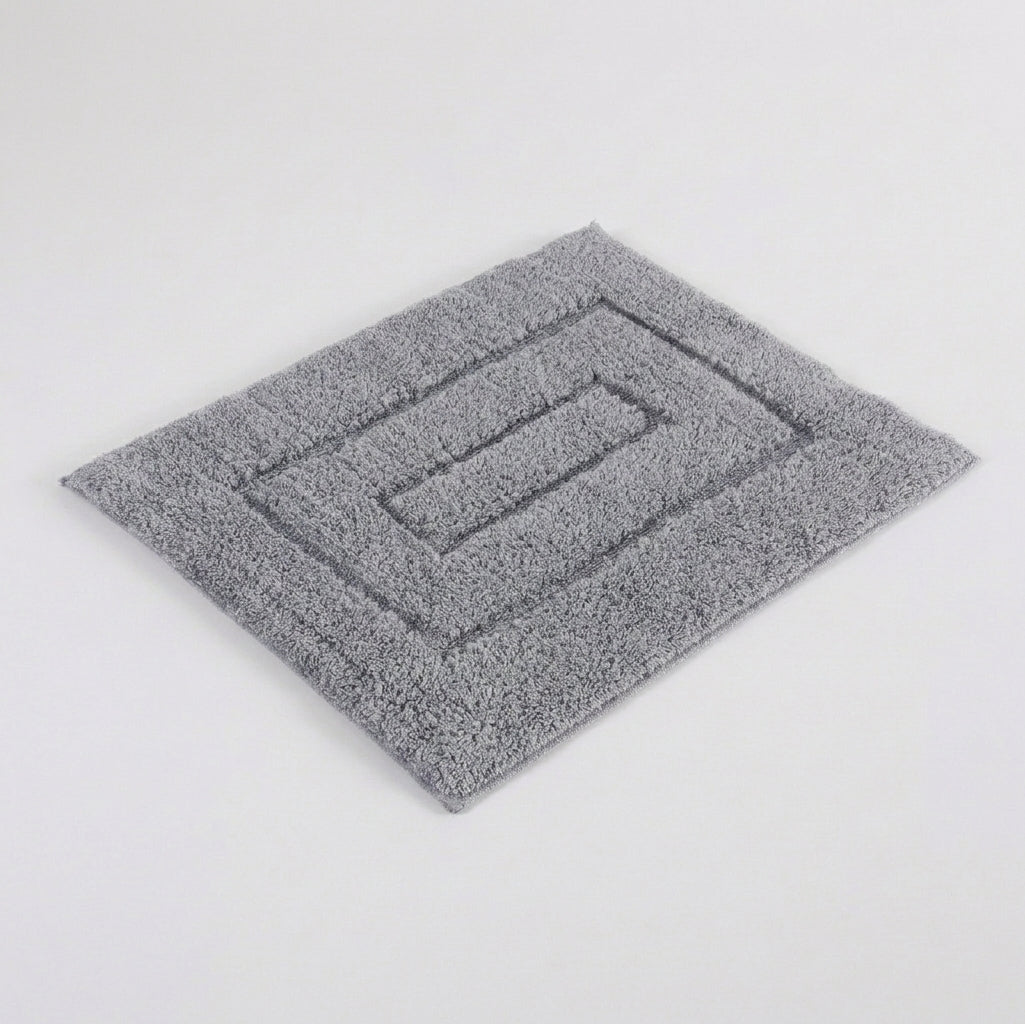 Freigestellte Produktansicht von der Badematte Badteppich Duschvorleger 50 x 60 cm Rechteckig Hellgrau